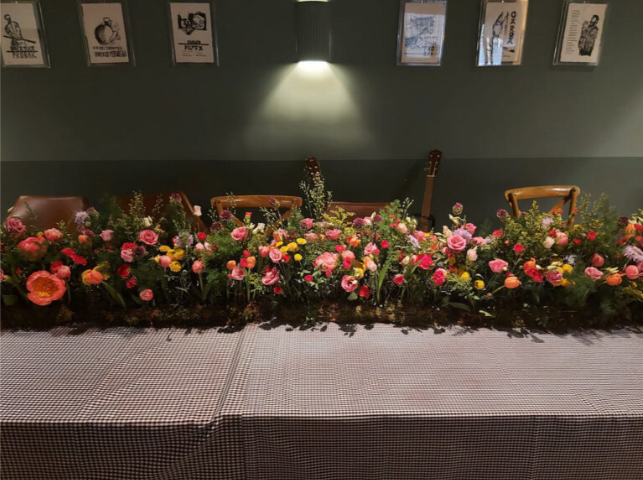 Ideas creativas para arreglos florales en eventos corporativos