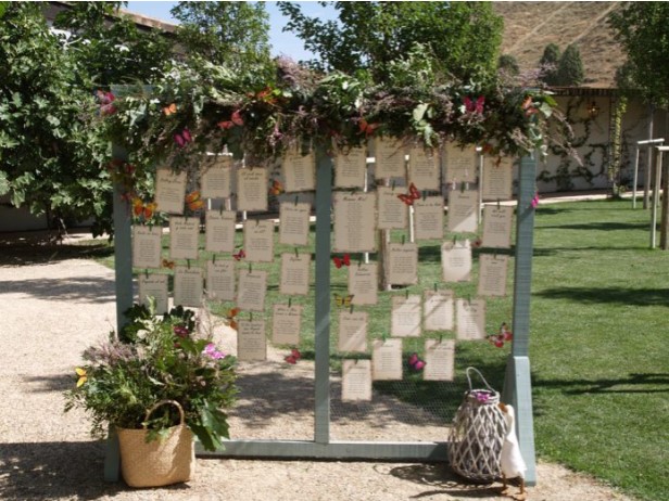 Camino de flores en la ceremonia nupcial