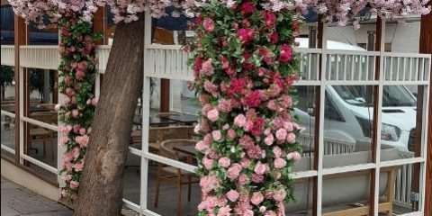 Consejos para decorar un evento de empresa con flores