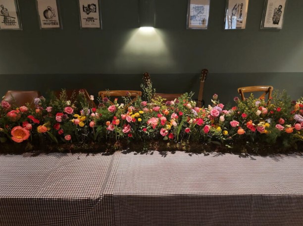 Exuberancia Floral De la Sencillez a la Opulencia en Tu Decoración (1)