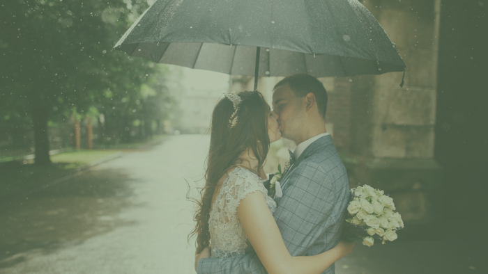 Decorar una boda con flores en Abril