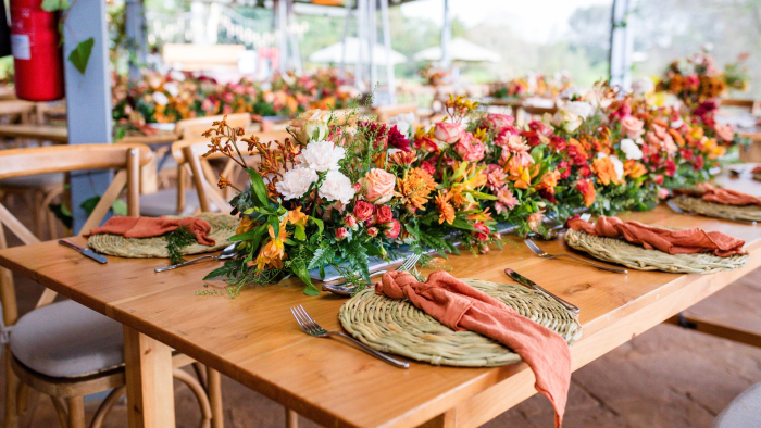 foto principal blog evento exterior Consejos para cuidar flores en ambientes cálidos sin que se marchiten